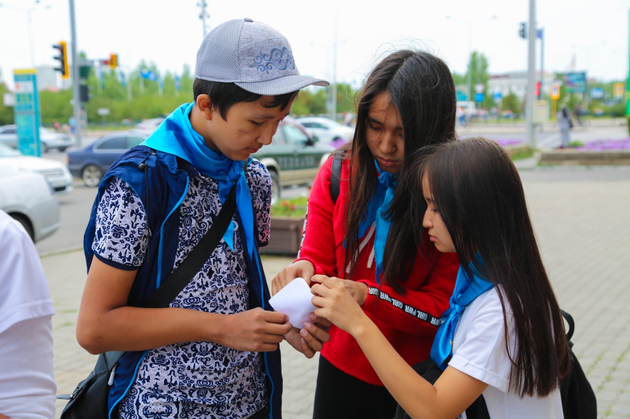  ۇلى ابايدىڭ تۋعان كۇنىنە جاستار كۆەست ۇيىمداستىردى