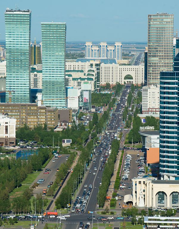 نۇرباح رۇستەموۆ. پراگماتيزم, كوپۆەكتورلىق جانە ۇلتتىق مۇددەلەر