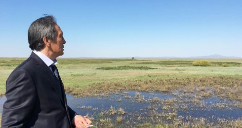 تالدىقورعاندا تىنىشتىقبەك ابدىكاكىم ۇلىنىڭ كىتابى تالقىلاندى