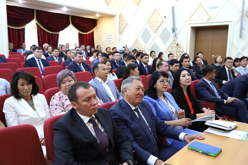 ماڭعىستاۋدا بيىل 16 600 بالا ءبىرىنشى سىنىپقا بارادى