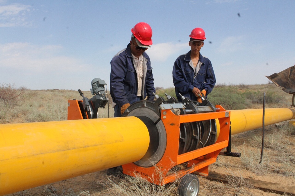 اتىراۋ وبلىسىنىڭ شالعايداعى ەلدى مەكەندەرىنە گاز تارتىلادى