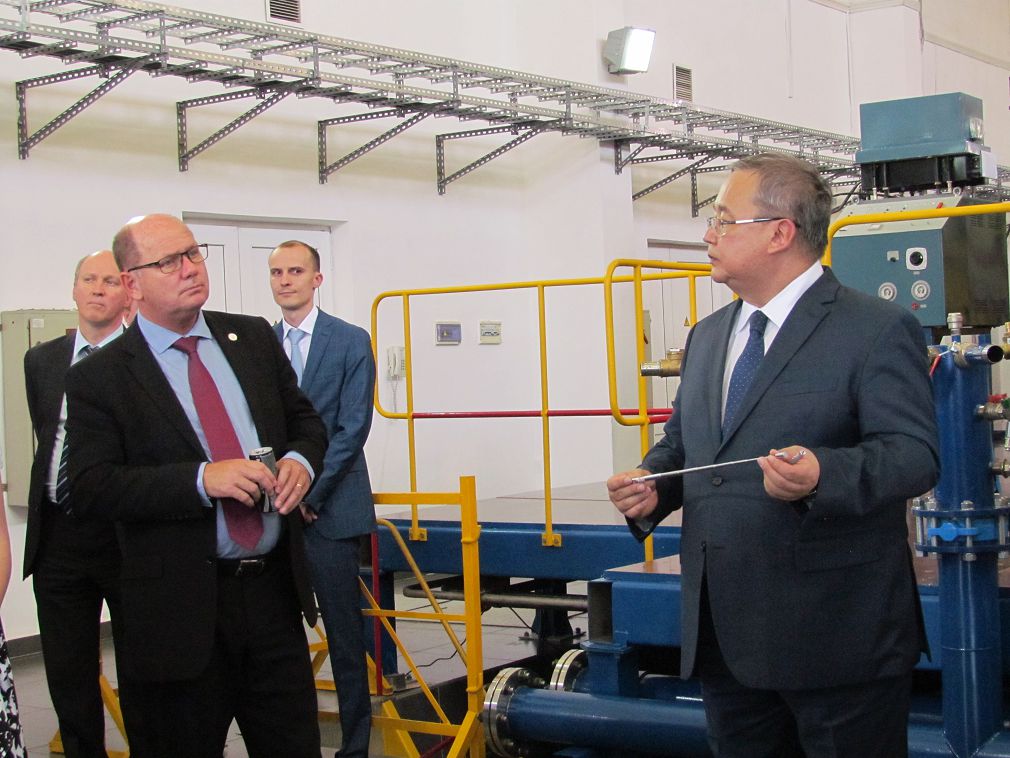 قازاقستاننىڭ مىندەتى – يادرولىق قارۋدى تاراتپاۋ