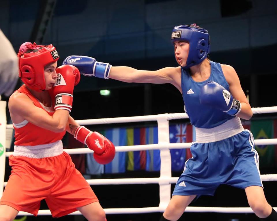 بۋداپەشتەگى جارىستى جاس بوكسشىلارىمىز جەڭىسپەن باستادى