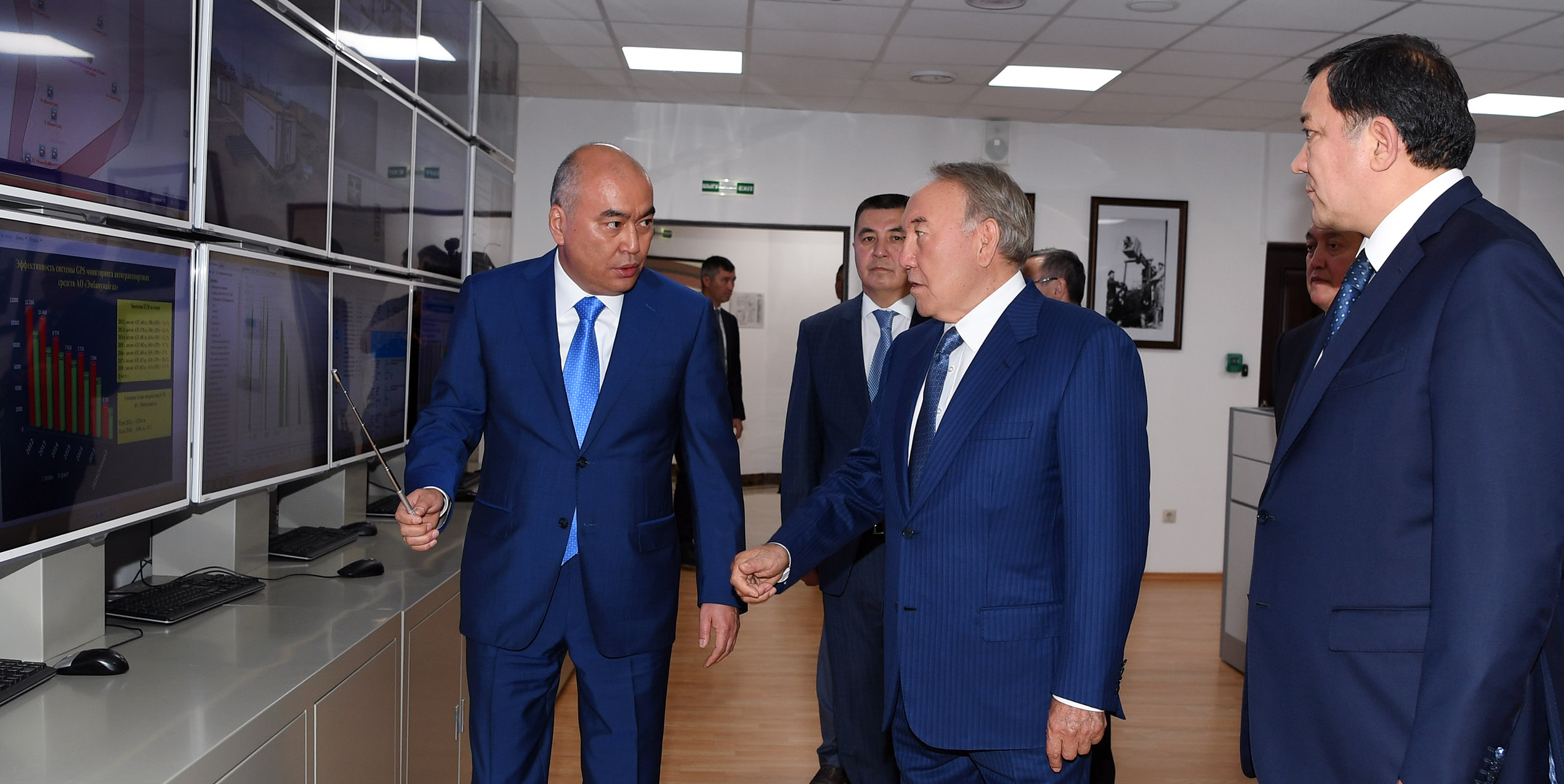 قازاقستان پرەزيدەنتى «ەمبىمۇنايگاز» اكتسيونەرلىك قوعامىنا باردى