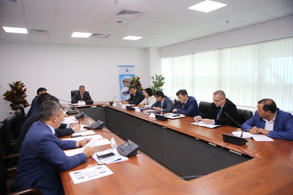 ساپاسىز تەمىر جول ونىمدەرىن قولدانىستان الىپ تاستاۋ ۇسىنىلدى