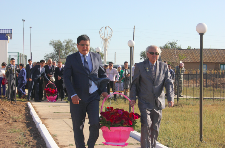 اقىن جانعالي مىرزاليەۆتىڭ «اساۋ» اتتى كىتابىنىڭ تۇساۋى كەسىلدى
