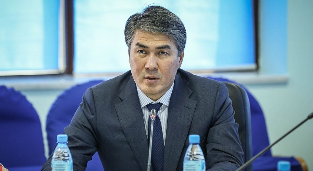 يسەكەشەۆ: ۆاليداتوردىڭ جۇمىسىن تۇراقتى قامتاماسىز ەتە الماساڭىزدار, ادامداردى تەگىن تاسىمالداڭىزدار