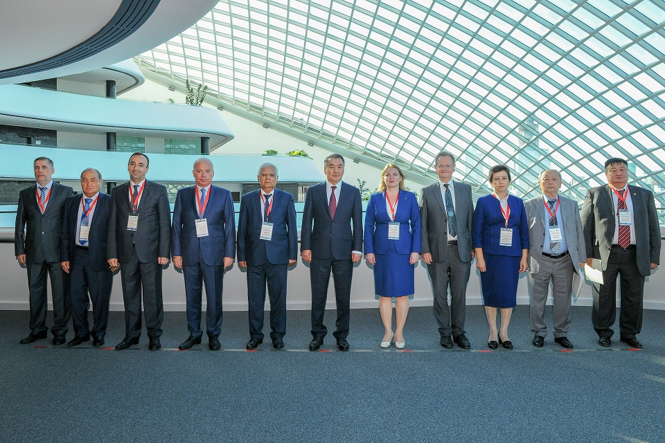 جاڭا دەموكراتيا ەلدەرى كونستيتۋتسيالىق باقىلاۋ ورگاندارى كونفەرەنتسياسى مۇشەلەرىنىڭ وتىرىسى ءوتتى