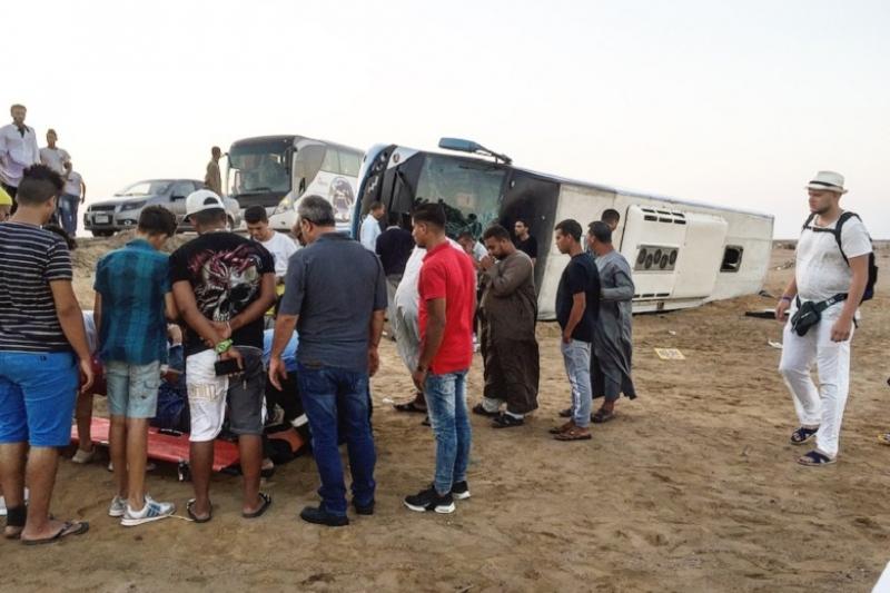 مىسىردا 22 قازاقستاندىق تۋريست وتىرعان اۆتوبۋس اۋدارىلدى