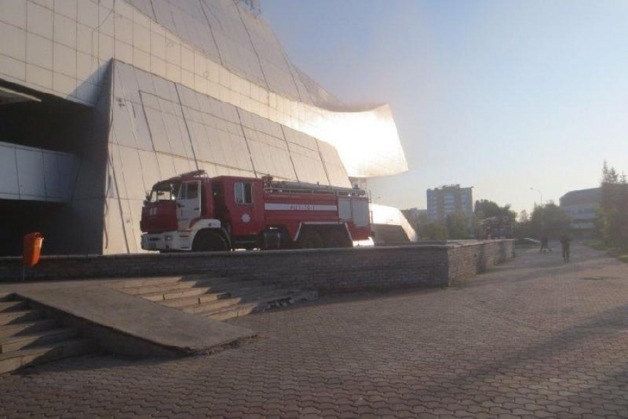 استاناداعى «قازاقستان» سپورت كەشەنى ورتەندى