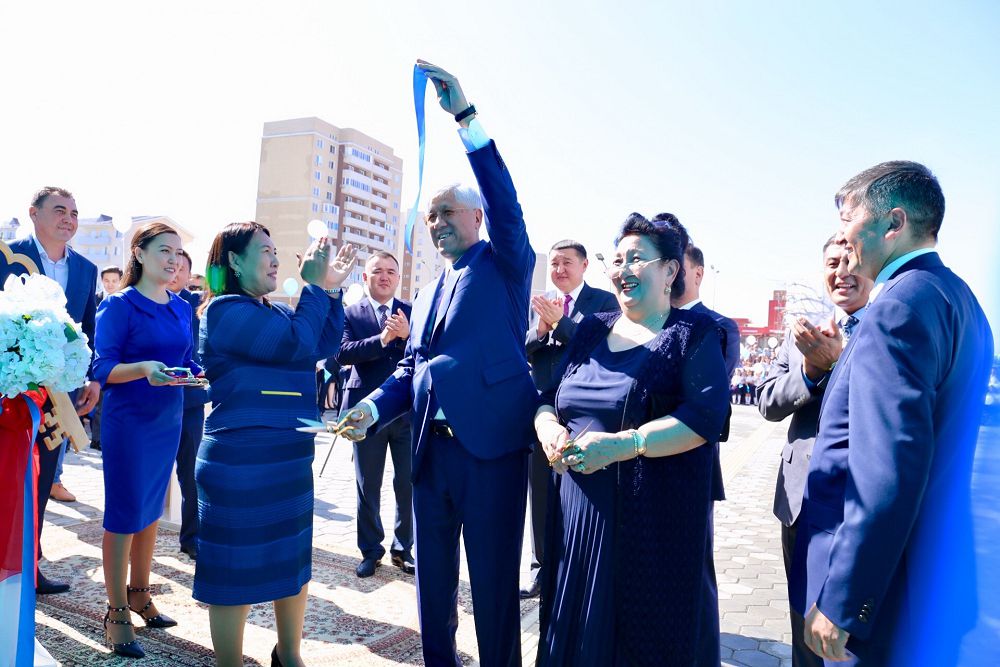 45 مىڭ شاكىرت, 7 جاڭا مەكتەپ