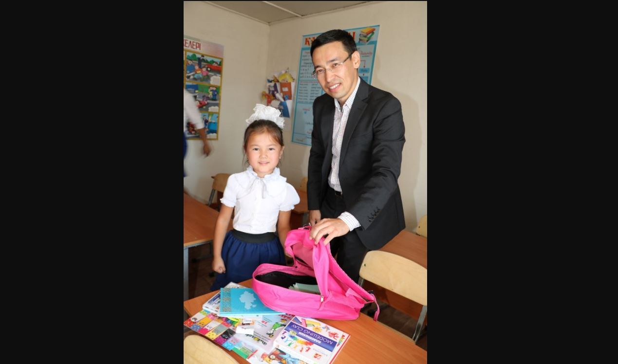 شاعىن اۋىلدى شاتتاندىرعان وقيعا
