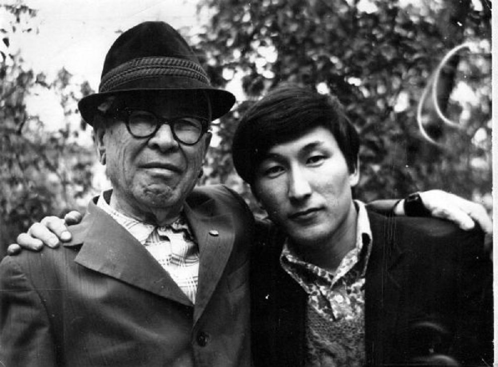 سۇلتانماحمۇت ءۇشىن سور كەشكەن…