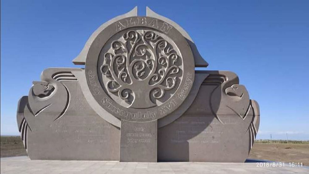 جارتى باباعا ارنالعان مەموريالدىق كەشەن اشىلدى