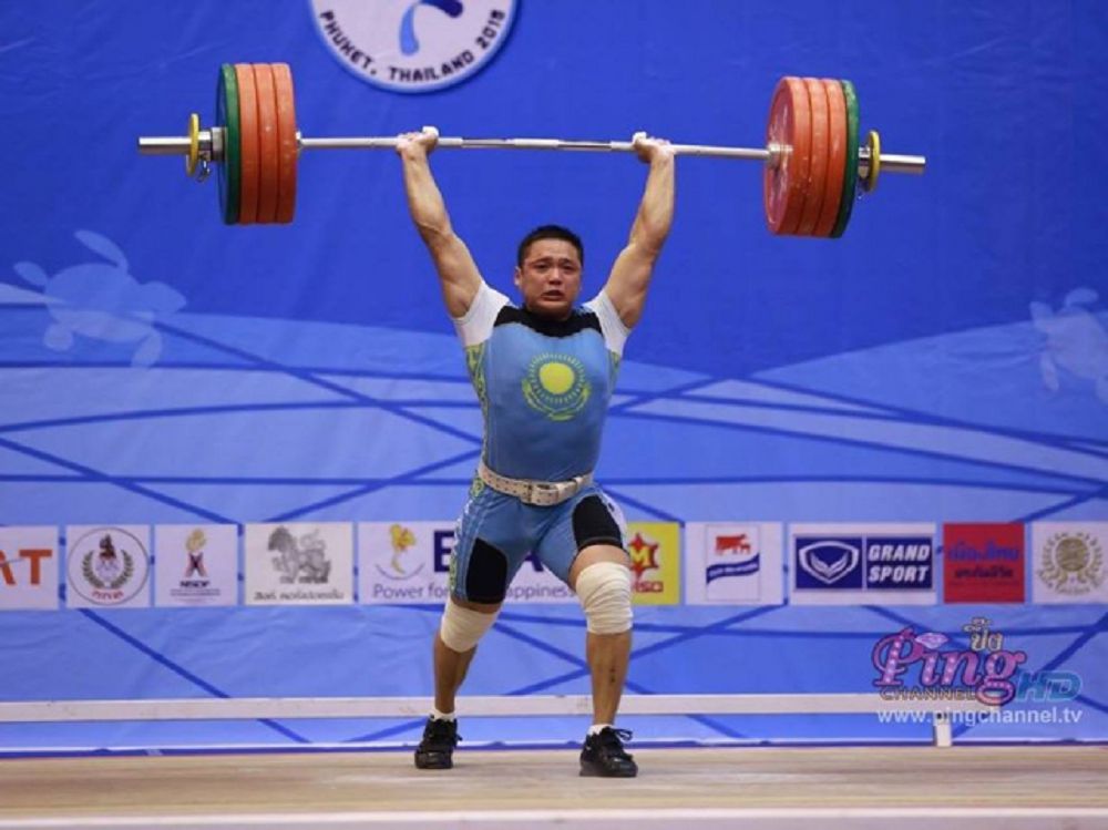 تولاعايلار قاتارى تولىعىپ كەلەدى
