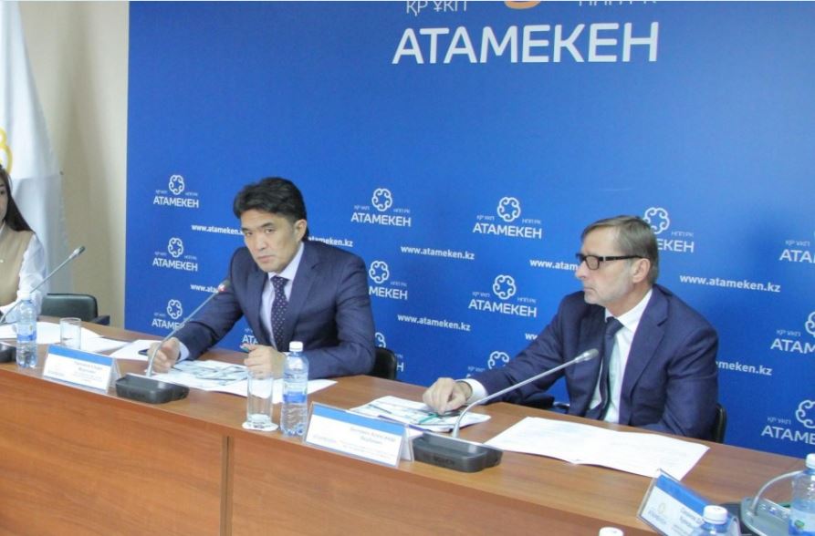 قۇرىلىس زاڭماناسى دامۋىنىڭ جاڭا كەزەڭى تالقىلاندى