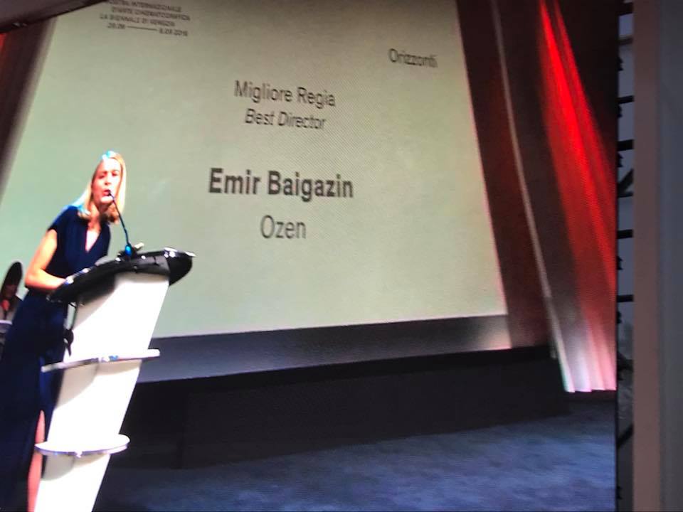 «وزەن» ءفيلمى 75-ءشى ۆەنەتسيا كينوفەستيۆالىنىڭ «ۇزدىك رەجيسسەر» جۇلدەسىن جەڭىپ الدى