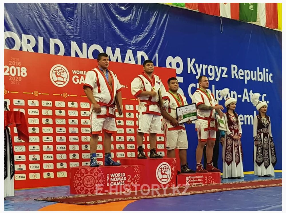 تۇركى دۇنيەسىنىڭ تۇيە بالۋانى