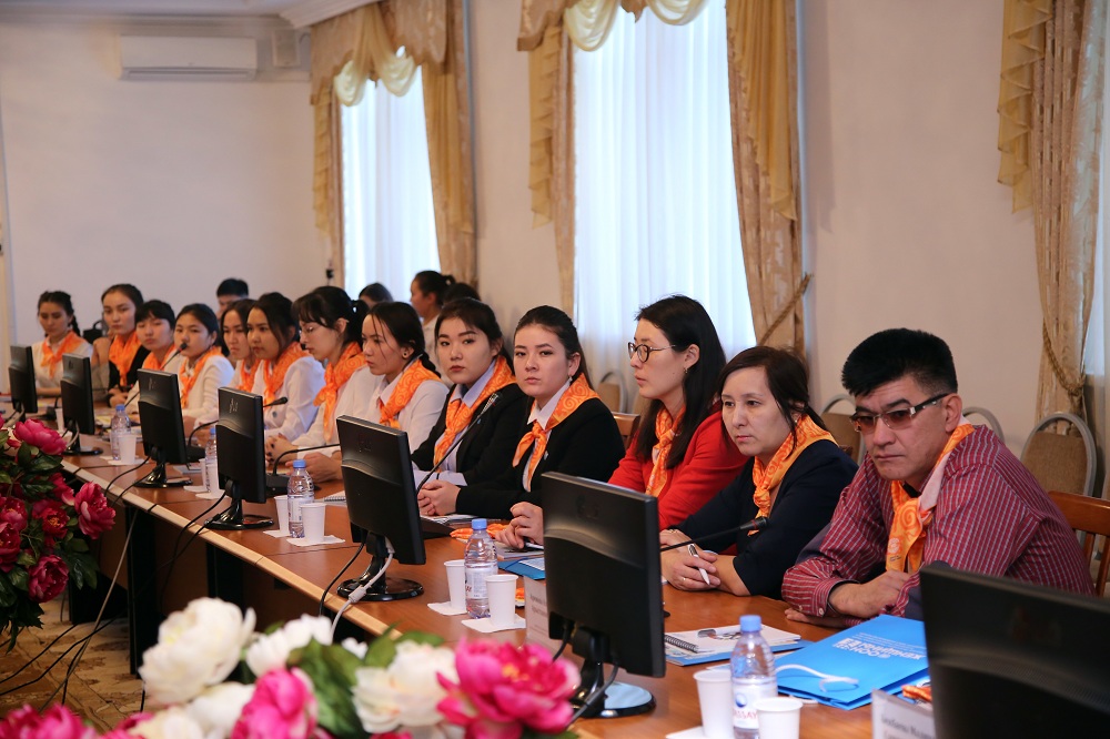 قىزدار ۋنيۆەرسيتەتىندە گەندەرلىك تەڭدىك جايى تالقىلاندى