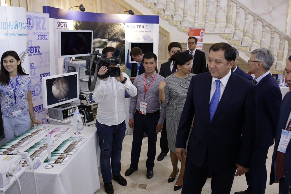 اتىراۋدا وتورينولارينگولوگتاردىڭ كاسپي فورۋمى باستالدى