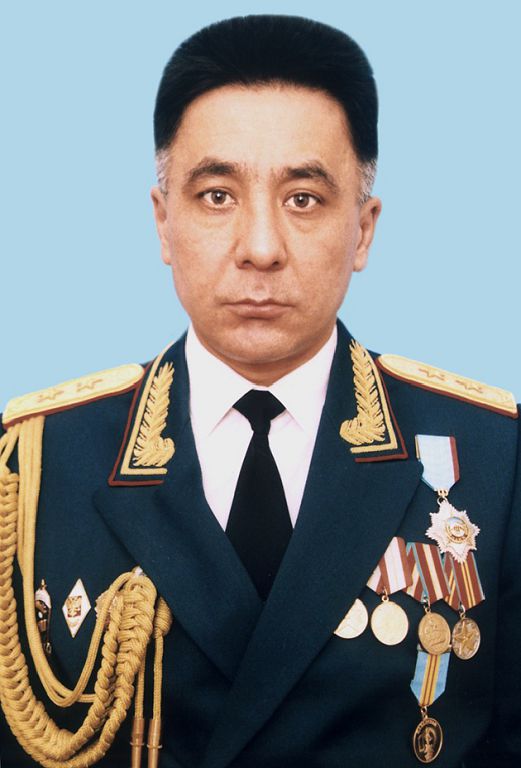 مۇرات مايكەەۆ. وتانعا قىزمەت ەتۋگە ارنالعان عۇمىر 