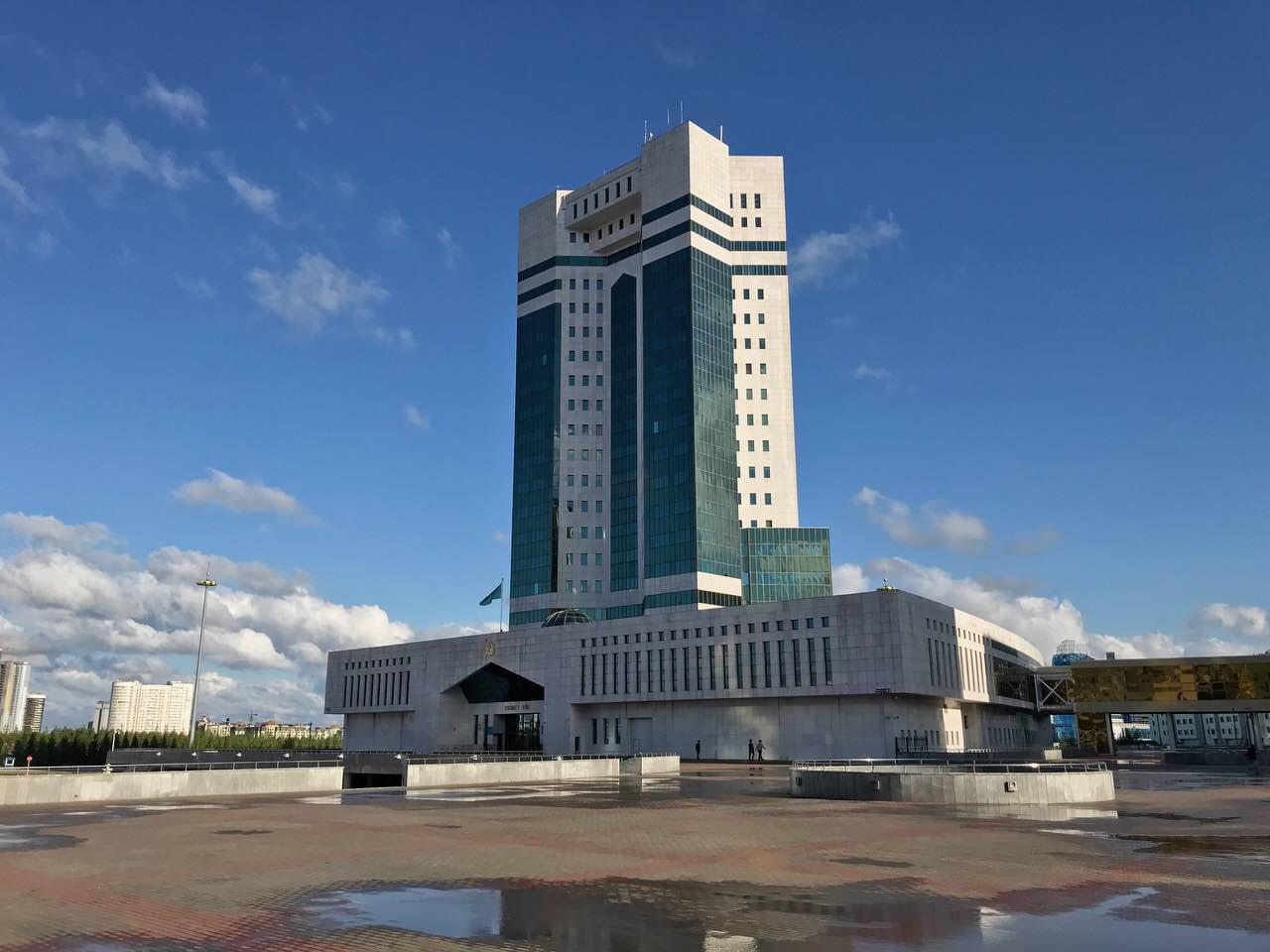 ۇكىمەت پەن ۇلتتىق بانك اگرارلىق سەكتوردى قوسىمشا قولداۋ تۋرالى بىرلەسكەن مالىمدەمە جاسادى