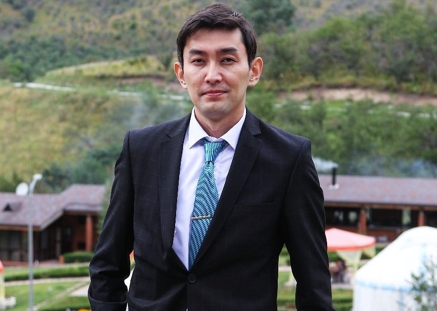 رەسپۋبليكالىق جىر ءمۇشايراسىندا ميراس اسان باس جۇلدەنىڭ يەگەرى اتاندى