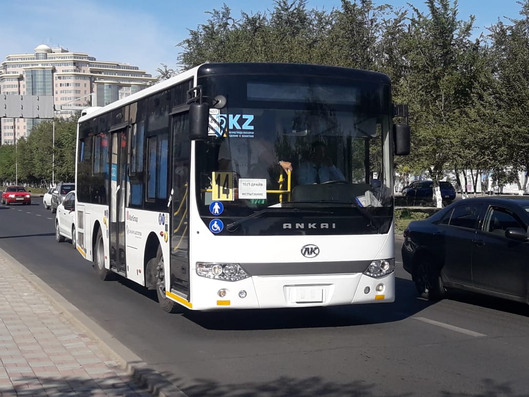 اتىراۋدا ەكى اۆتوبۋس باعىتى بويىنشا  ەلەكتروندى بيلەت جۇيەسىنىڭ پيلوتتىق جوباسى ىسكە قوسىلدى