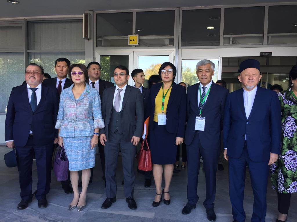 الماتىدا كىتاپحاناشىنىڭ قوعامداعى ءرولى مەن زامانۋي مۇمكىندىكتەرى تالقىلاندى