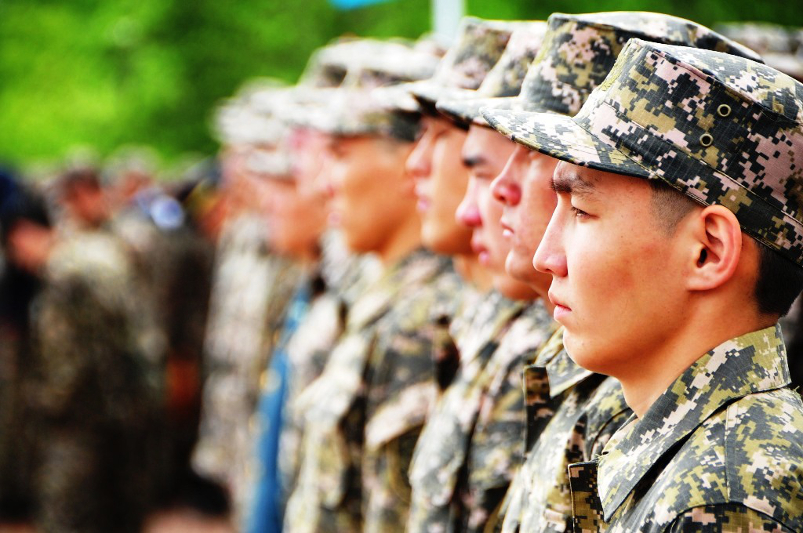 اسكەرگە شاقىرىلعانداردىڭ ماماندىعى ەسكەرىلەدى