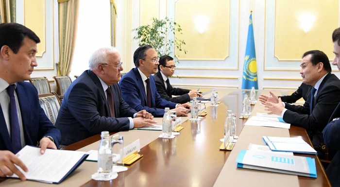 سىرتقى ىستەر ءمينيسترى تۇركى كەڭەسىنىڭ باس حاتشىسىمەن كەزدەستى