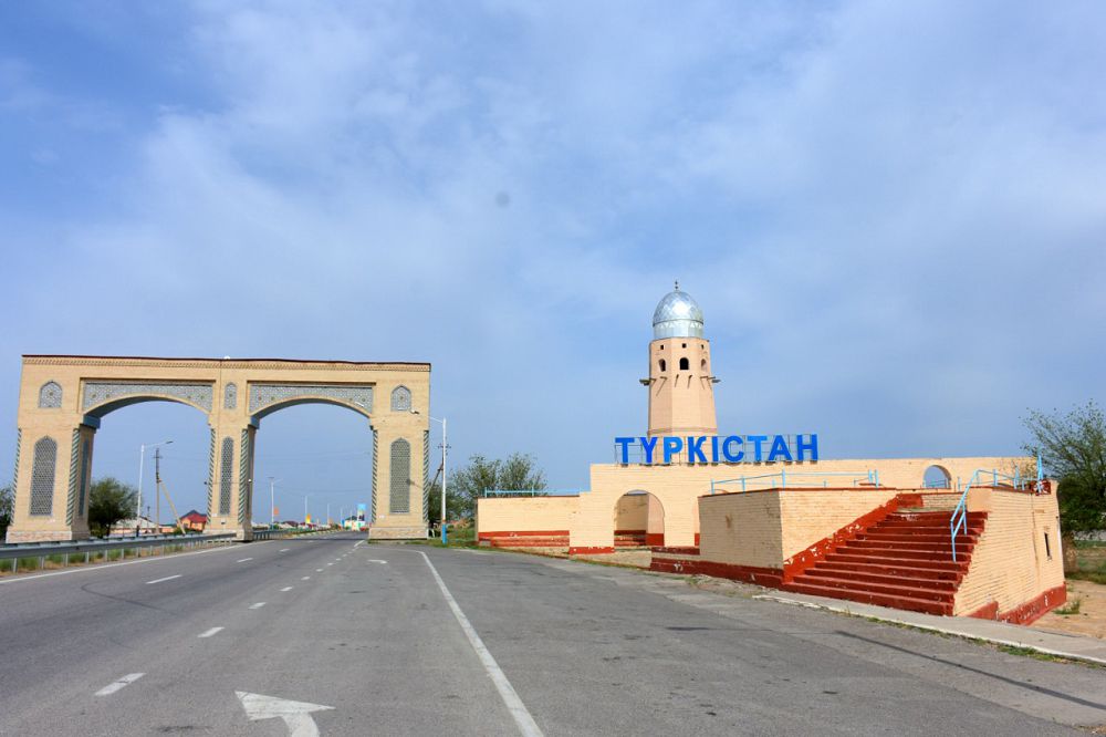 تەكتى ءتورىمىز تۇركىستاندى تۇلەتەيىك!