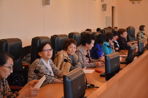 قوستانايدا ماتەماتيكالىق ءبىلىم بەرۋگە ارنالعان «دوڭگەلەك ۇستەل» ءوتتى