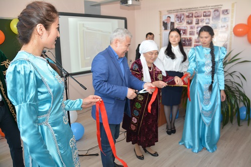 قوستاناي ۋنيۆەرسيتەتىندە عالىم توبىل داۋلەتباەۆ اۋديتورياسى اشىلدى