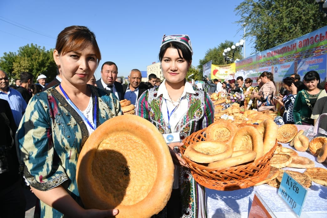 تۇركىستان-تۇركى حالىقتارىنىڭ رۋحاني ورتالىعى