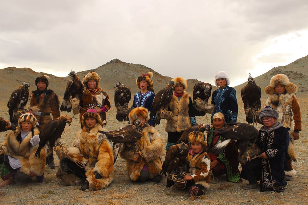 قۇسبەگى قىزدار