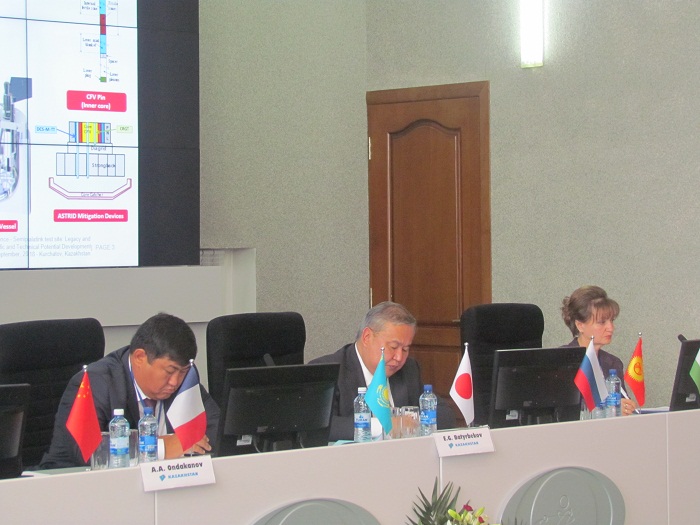 سەمەي يادرولىق سىناق پوليگونىنىڭ جاعدايى عىلىمي باسقوسۋدا تالقىلاندى