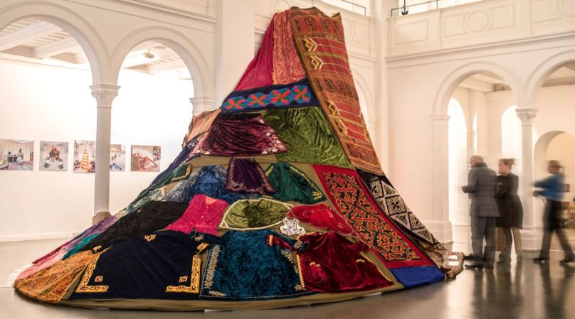 بەرليندە قازاقستاندىق سۋرەتشىلەر كورمەسى اشىلدى