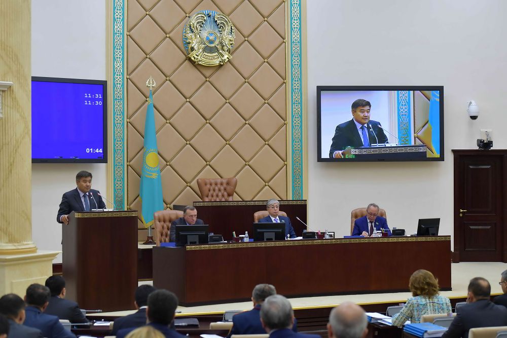 قاسىم-جومارت توقاەۆتىڭ ءتورا­عا­لىعىمەن پالاتانىڭ كەزەكتى وتىرىسى ءوتتى