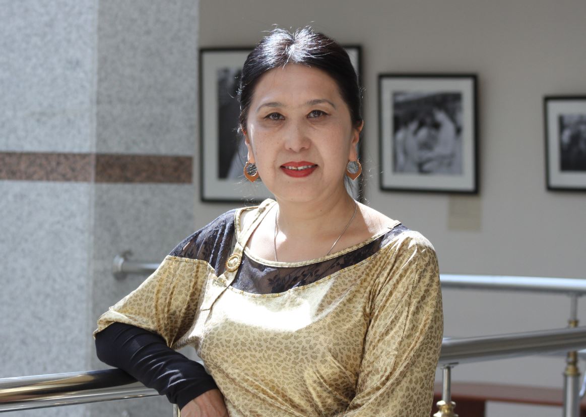 عاليا بوكەيقىزى: «ورالحان اعامنىڭ ۇستازى – التاي, تاقىرىبى – ادام ەدى» 