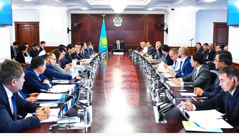 باقىتجان ساعىنتاەۆ ينۆەستيتسيالىق احۋالدى جاقسارتۋ جونىندەگى كەڭەس وتىرىسىن وتكىزدى