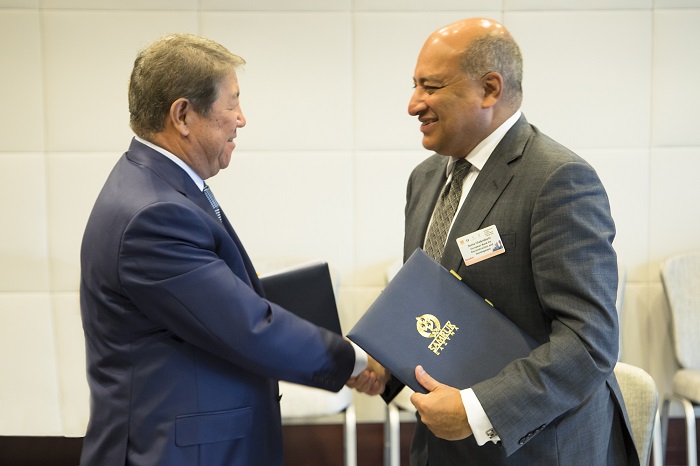 لوندوندا قازاقستاننىڭ ينۆەستيتسيالىق فورۋمى ءوتتى