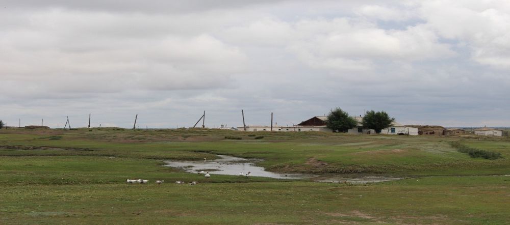 ەگىندىكولدەگى ەلەۋگە تۇرارلىق جادىگەرلەر