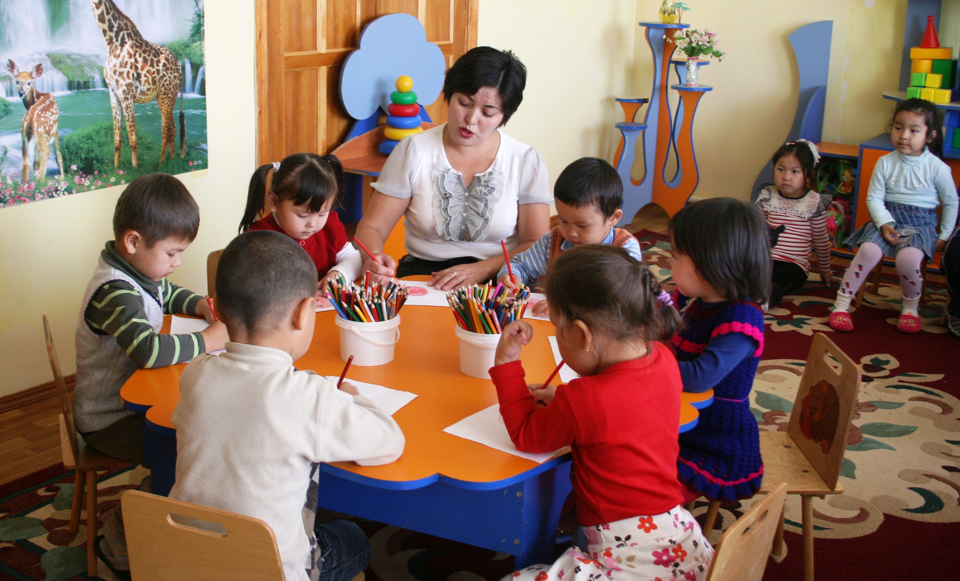 جولداۋ-2018: بالاباقشاداعى ساپا مەن تاربيەشىلەر ەڭبەكاقىسىن كوتەرۋ كەرەك
