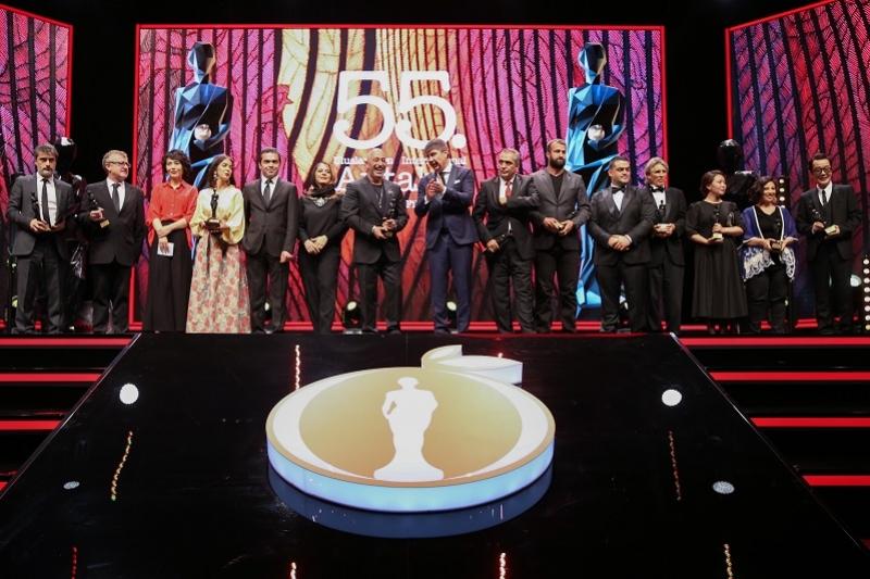 انتالياداعى حالىقارالىق فەستيۆالدا سامال ەسلياموۆا «ۇزدىك اكتريسا» اتاندى