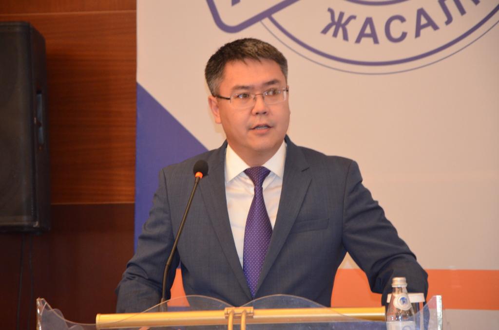 اتىراۋدا «اتىراۋدا جاسالعان» اتتى العاشقى بيزنەس-فورۋم ءوتتى