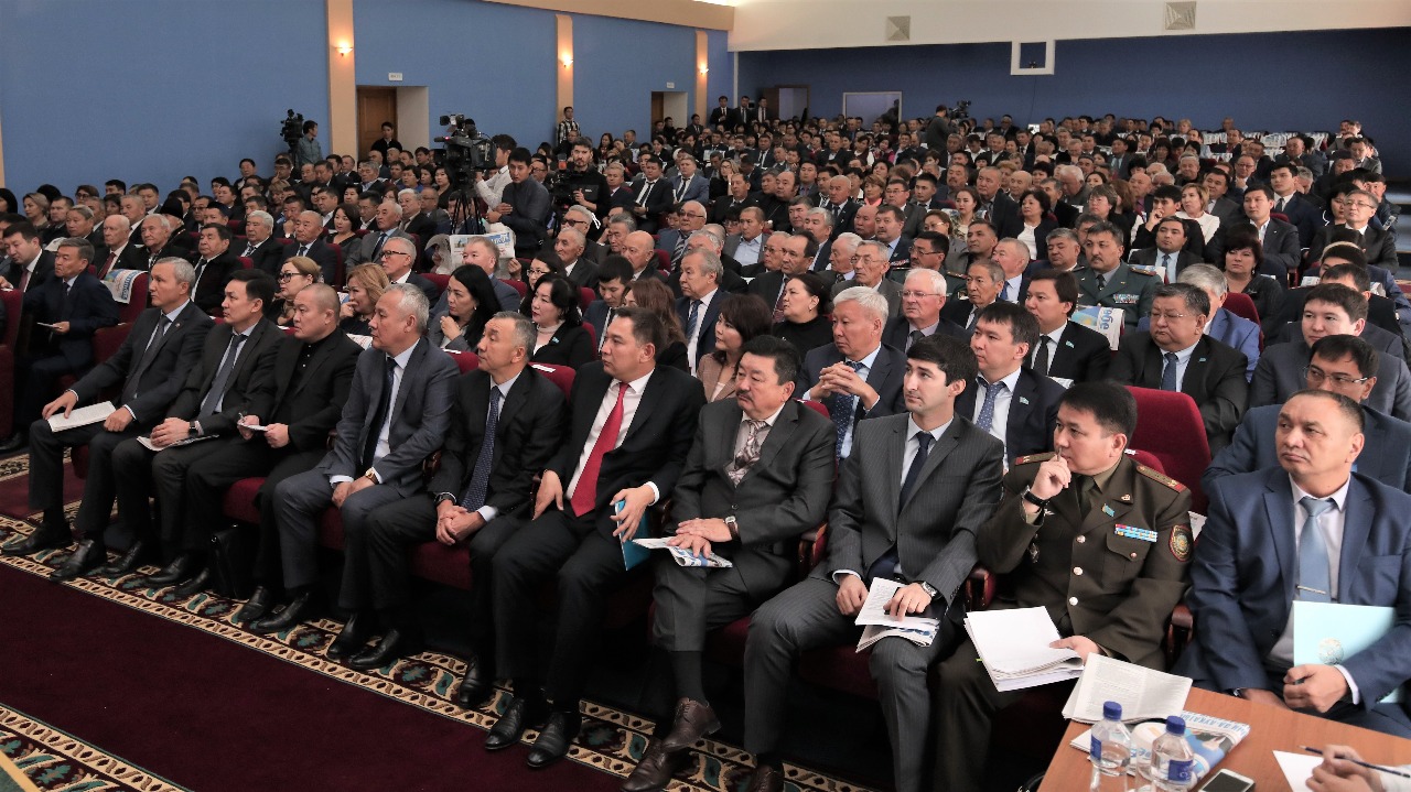 اقتوبەلىكتەر پرەزيدەنت جولداۋىن قولدايدى