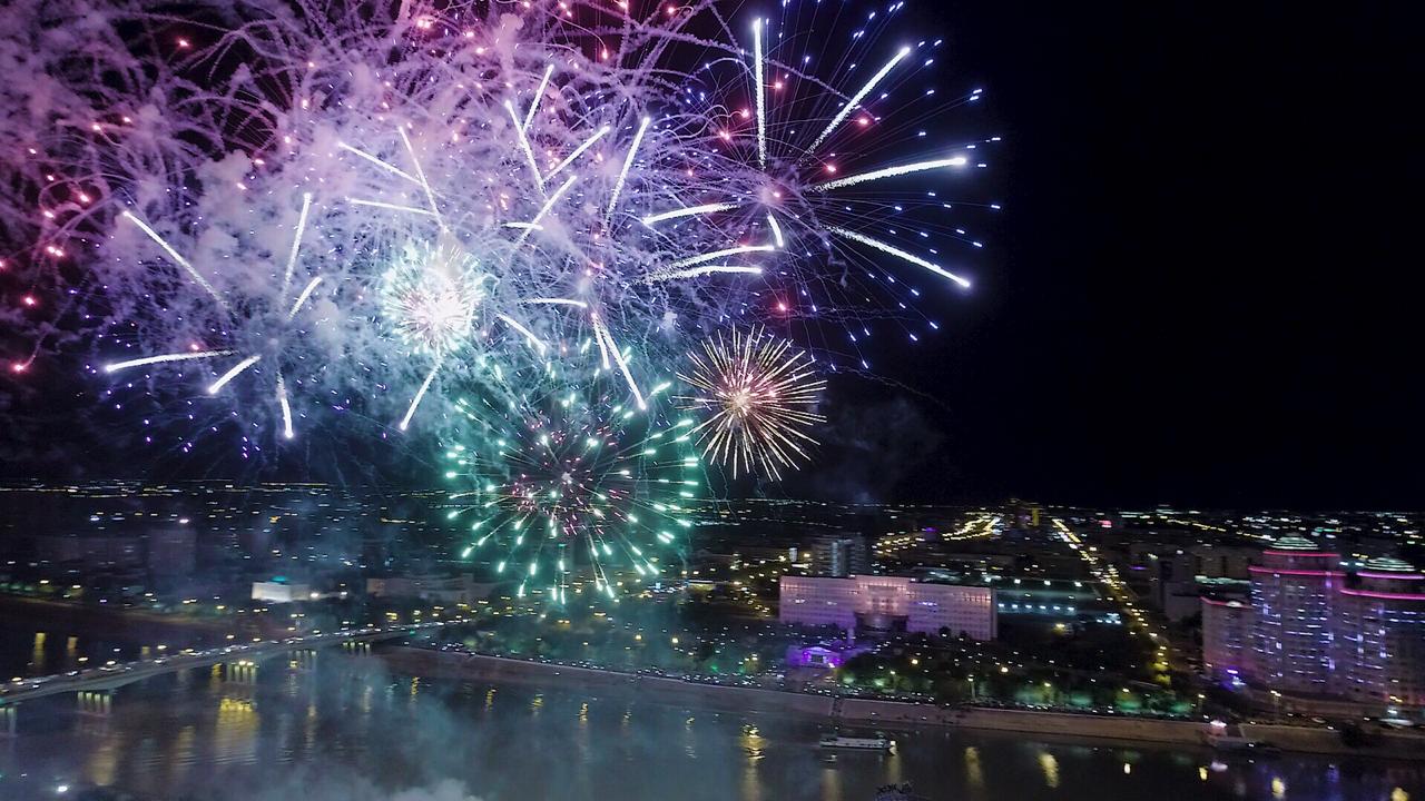 اتىراۋدا قالا كۇنىنە وراي ۇيىمداستىرىلعان وتشاشۋدى 20 مىڭ كورەرمەن تاماشالادى