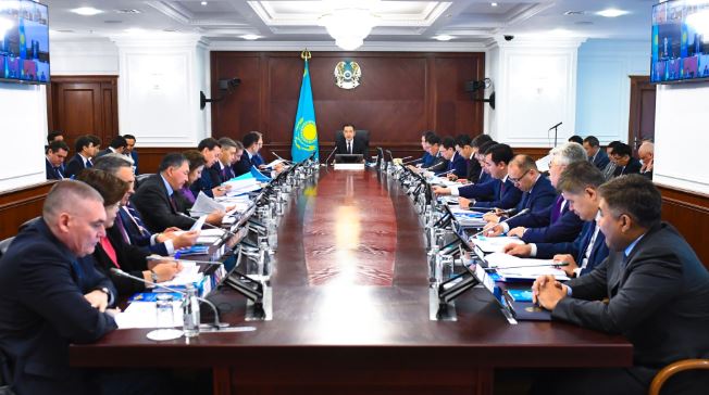 ۇكىمەتتە ەلباسى جولداۋىن ىسكە اسىرۋ جونىندەگى ءىس-شارالار جوسپارىنىڭ جوباسى ماقۇلداندى