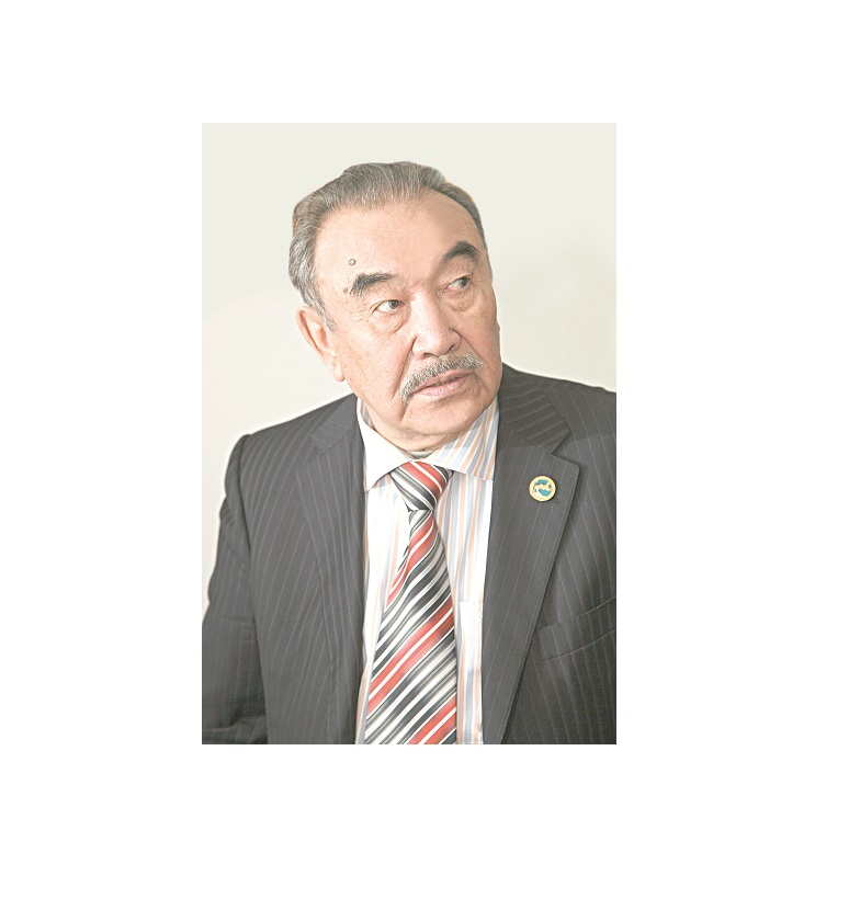 قازاق ادەبيەتى شەرحان مۇرتازادان ايىرىلدى